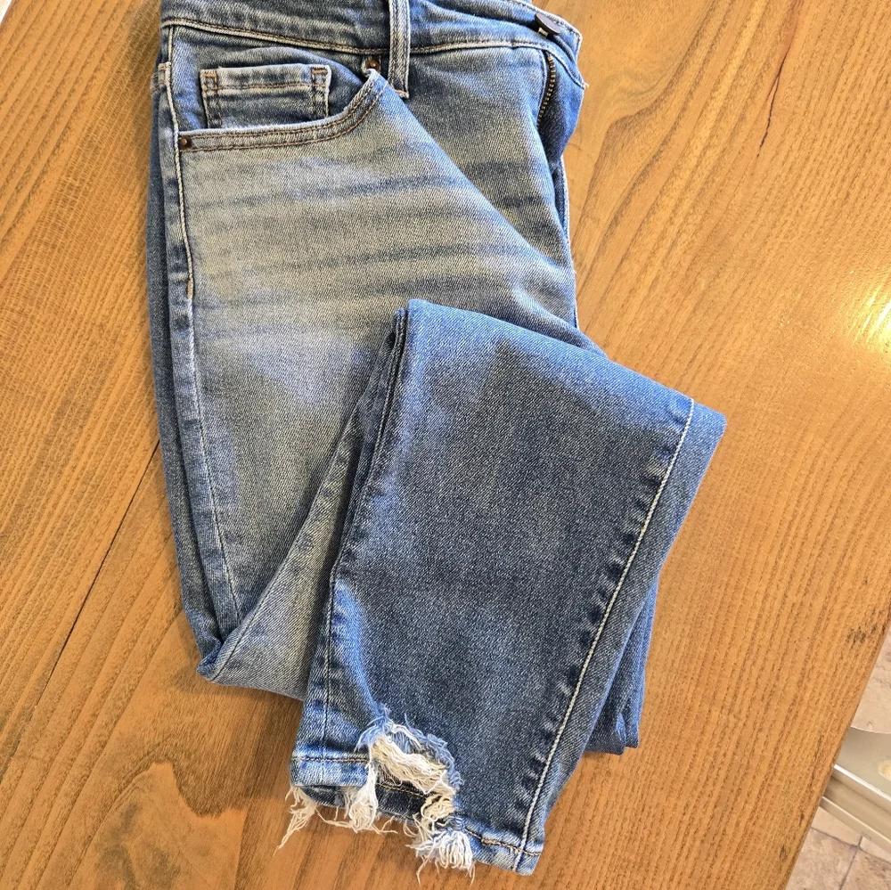 BKE Jeans Size 30x27 - Picture 6 of 9